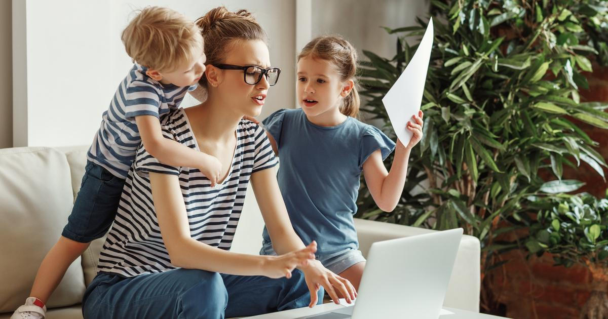 Zajistit místa ve školkách? Proč by to obce dělaly, jednodušší je nechat ženy, ať si to vyřeší samy