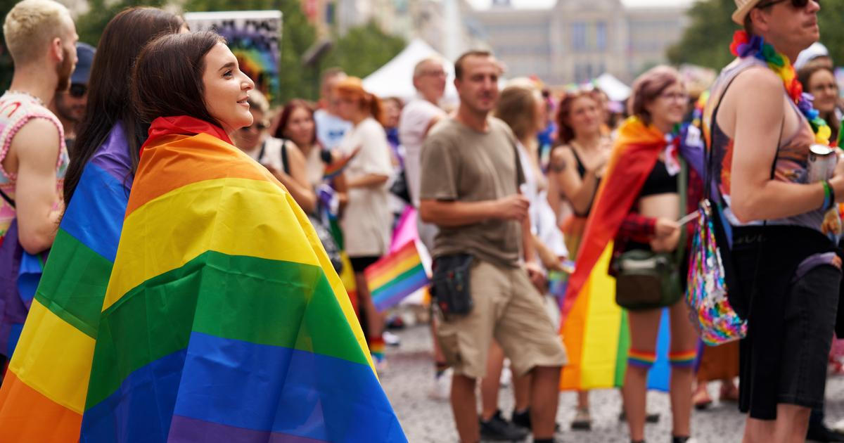 Manželství pro všechny, boj s údajnou indoktrinací. Podívejte se, jak se strany staví k tématům LGBT+