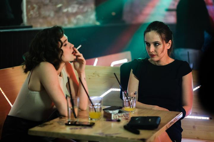 Tereza Ramba ve filmu Zápisník alkoholičky.