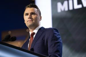 Americký konzervativní aktivista Charlie Kirk, který byl ve středu zastřelen v Utahu.