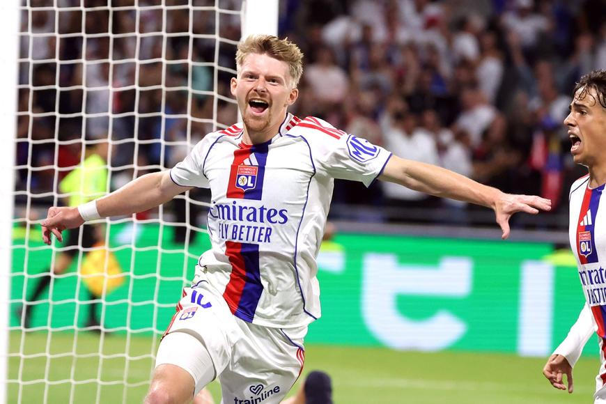 Paradoxní večer Šulce. Dvakrát skóroval, ale Lyon přesto zkolaboval