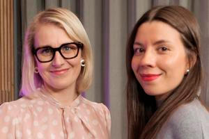 Martina Ochodnická a Kateřina Stojanová ve studiu podcastu Hlas Heroine. 