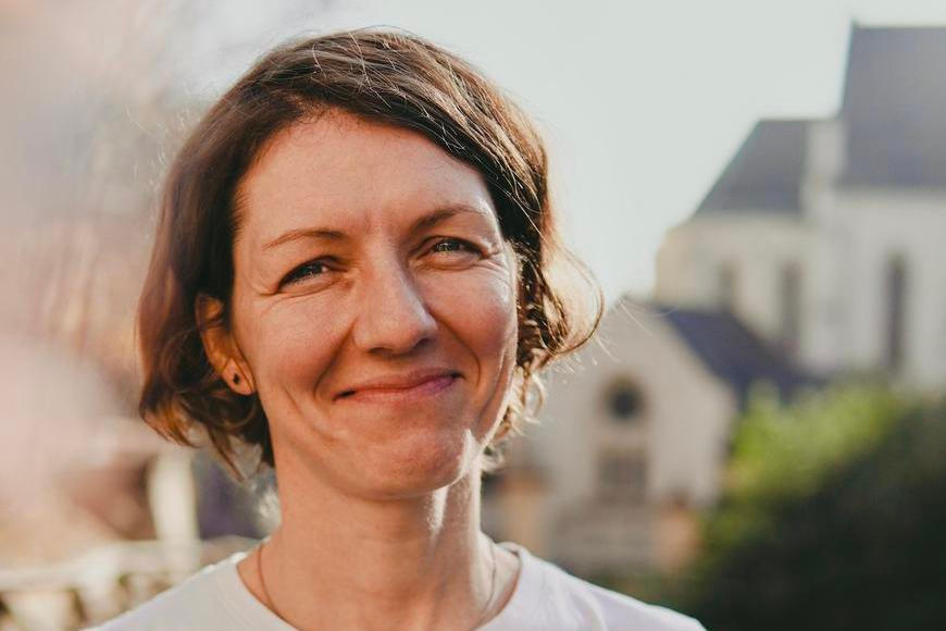 Neslyšící ženy čelí dvojnásobným bariérám. Až v posledních letech se učí na sebe být hrdé, říká Pavlína Spilková