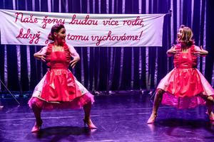 Ukázka feministického divadla nás spolehlivě rozesmála.