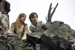 Sofie Anna Švehlíková a Oskar Hes v pohádce Záhada strašidelného zámku