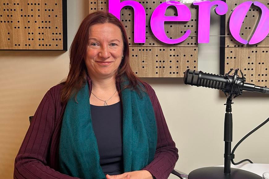 Jedna nadaná dívka na čtyři chlapce. Systém přehlíží talent žen a tratíme všichni. Jak výjimečné dívky rozpoznat?