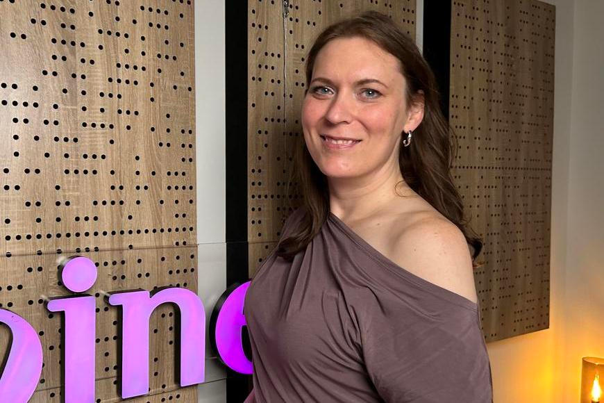 Česko se konečně učí respektovat děti. Co přinesl rok 2025 ve výchově i lidských právech