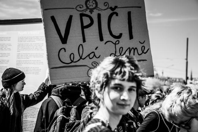 Studenti protestem podpořili veřejnoprávní média. Praha, 22. 4. 2026.