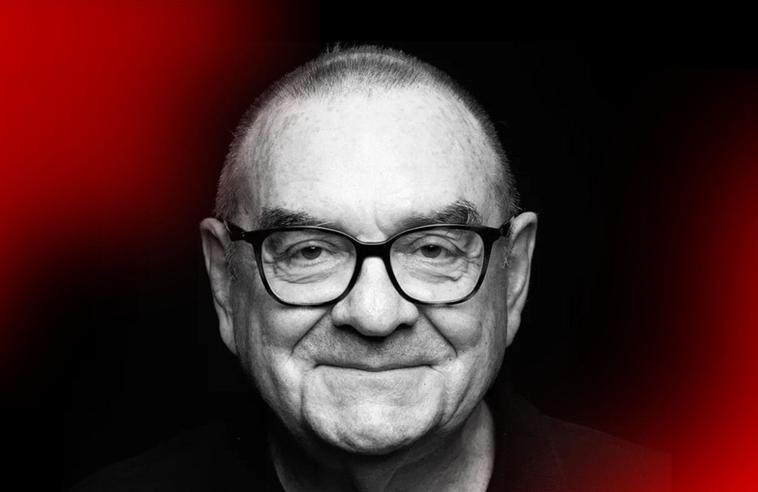 Vědec a akademik Glen Jeffery patři k největším odborníkům na vliv červeného světla na světě