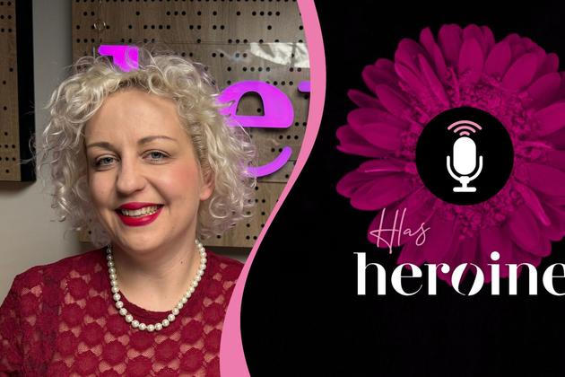 Burleska může být posilující zážitek, říká Zorya Blue v nové epizodě podcastu Hlas Heroine.