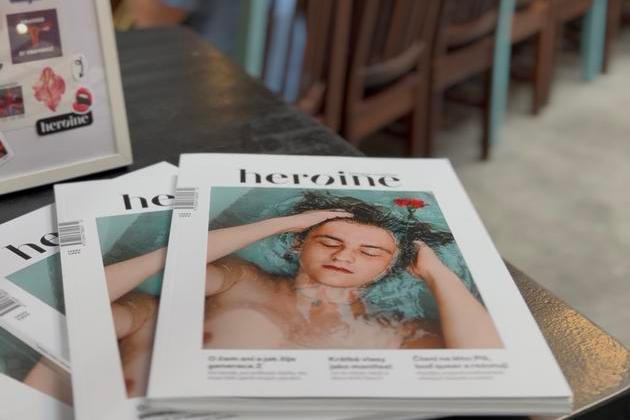 Křest aktuální tištěné Heroine.